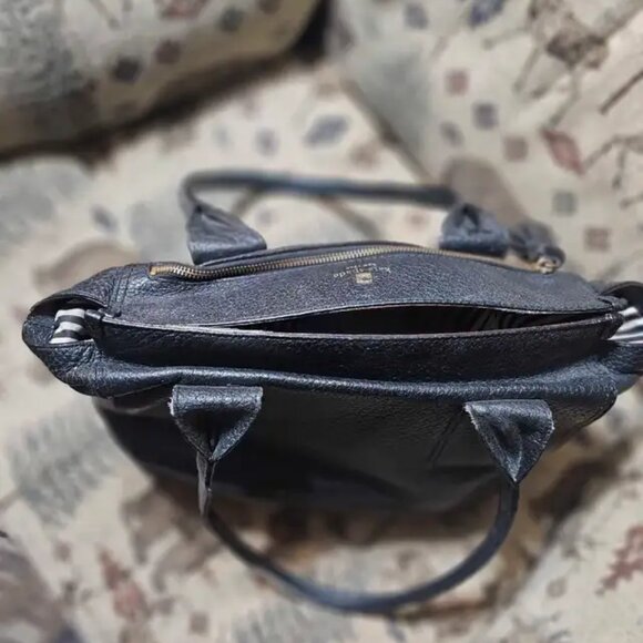 Kate Spade Black Pebbled Leather Southport Avenue Oden Tote - Picture 4 of 5